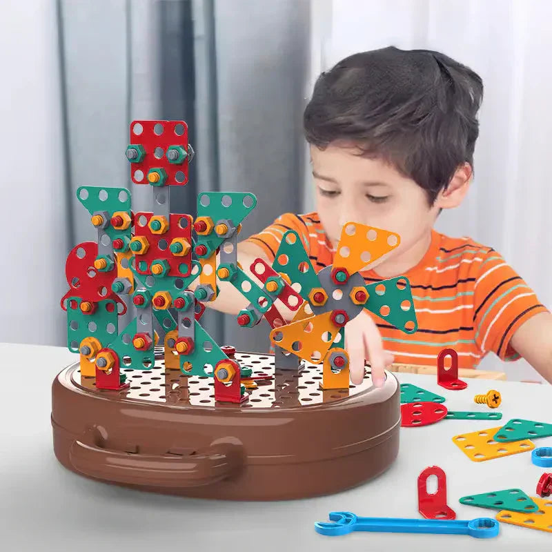 LittleBuilder™ | Giv dit barn kreativitet, selvtillid og læring gennem leg