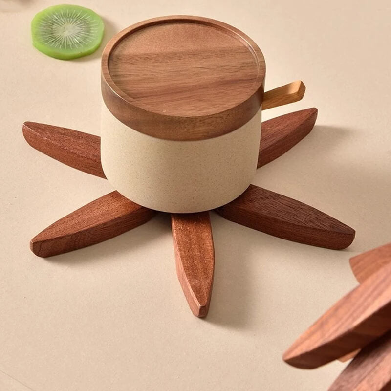 Pinea™ | Nordisk design der beskytter og forskønner dit bord