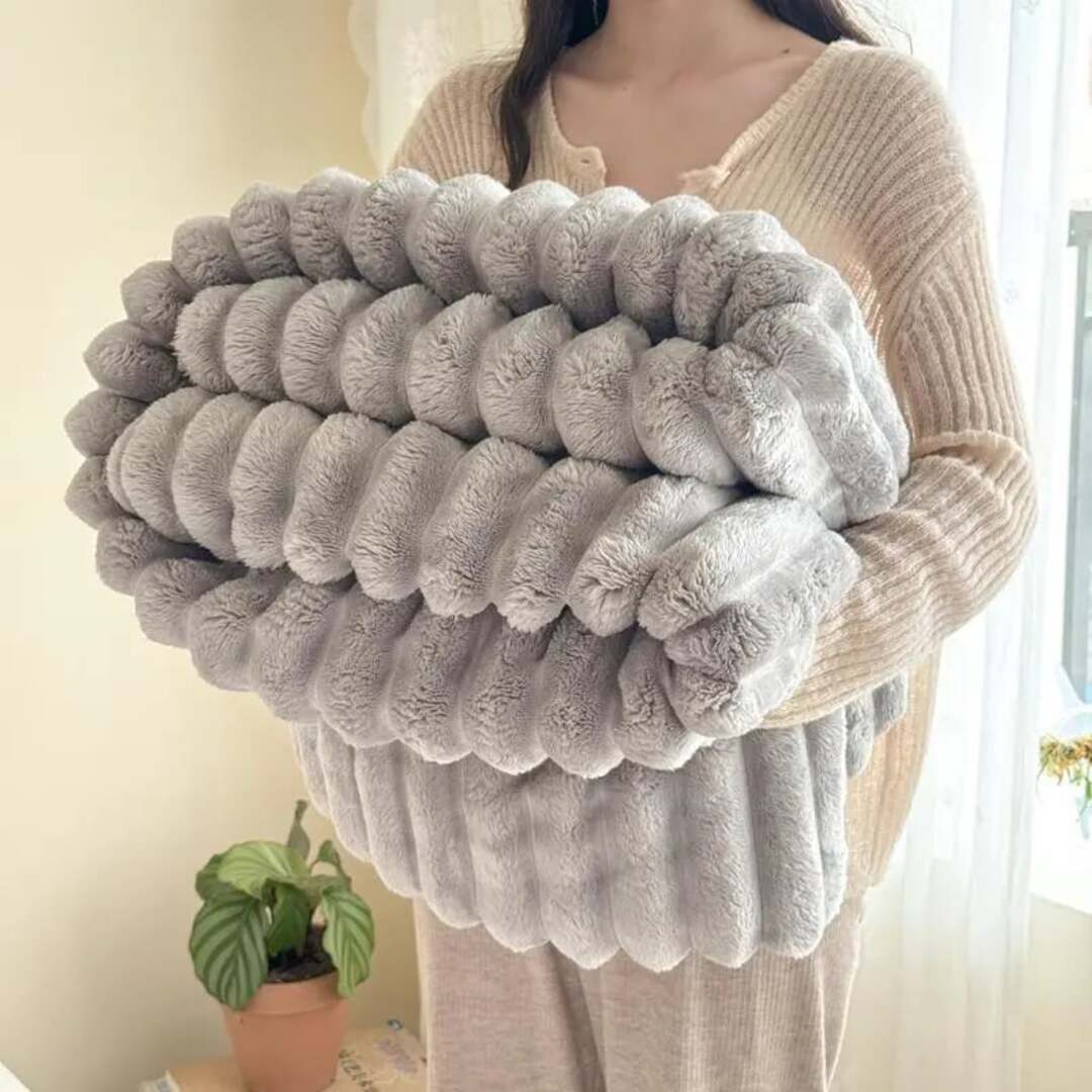 SnuggleBlanket™ | Den bløde varme, der forskønner dit hjem